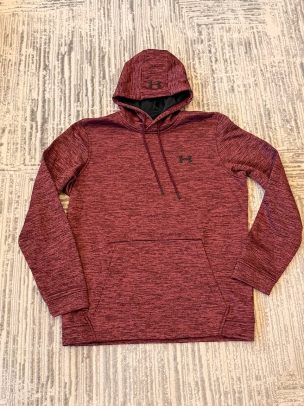NEW Under Armour women's medium plum/black Coldgear sweatshirt Retails $65